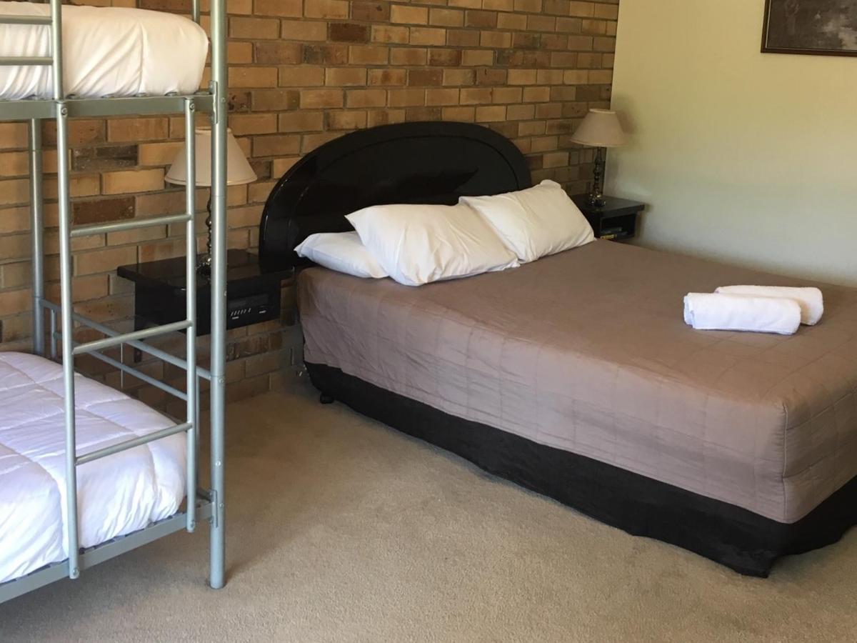 Magdala Motor Lodge & Lakeside Restaurant Stawell Esterno foto